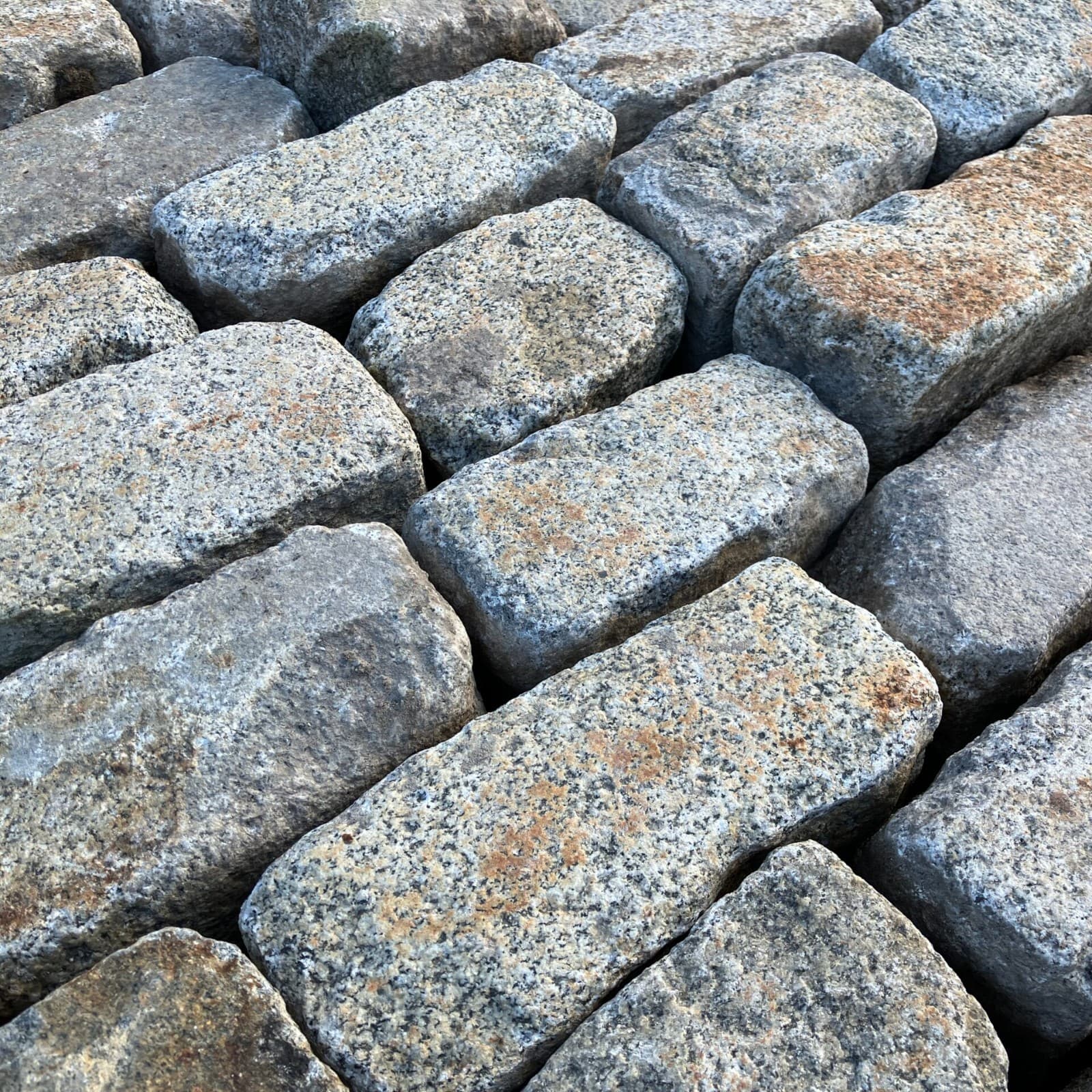 Reclaimed White Cornish Granite Setts/Cobbles
